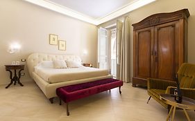Maecò Ortigia B&B